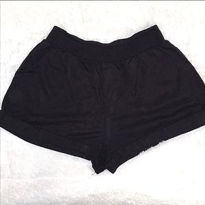 NWOT RVCA KNIT SHORTS MD